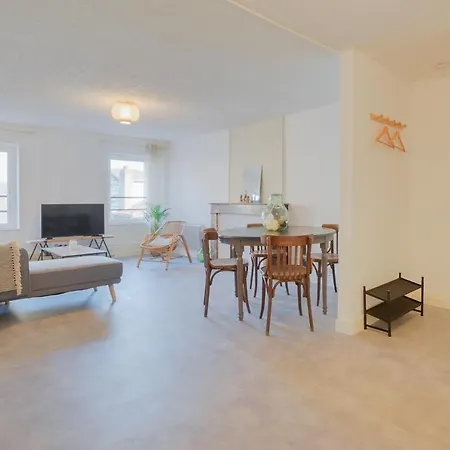 Le Repere De Poincare Apartment *