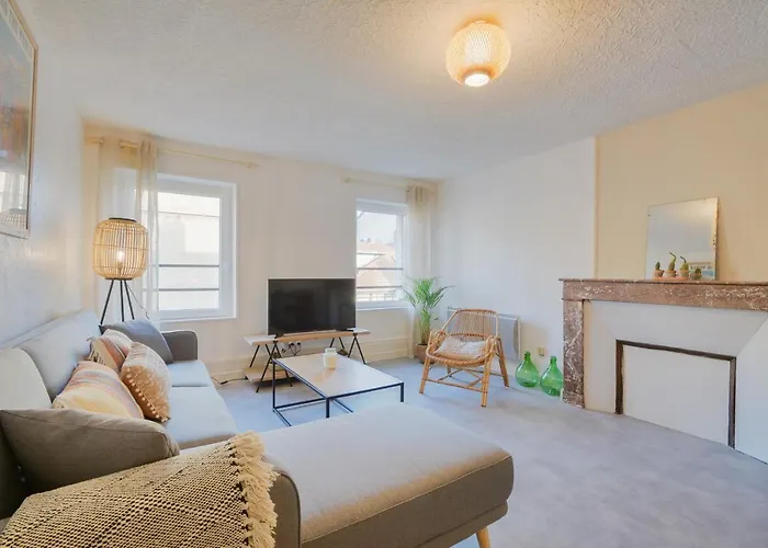 Le Repere De Poincare *